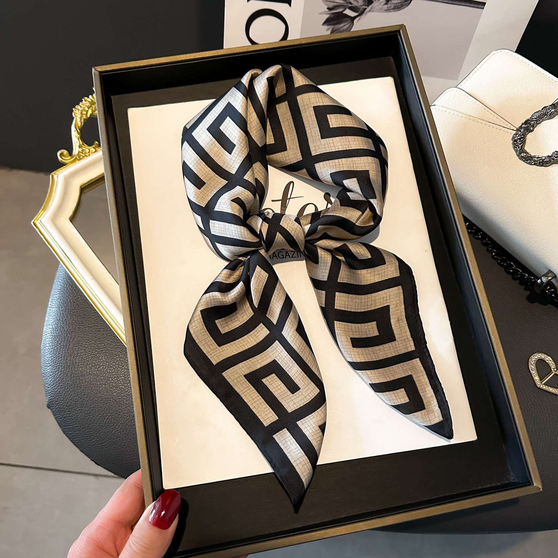 Silk Neck Scarf - Fashion Luxury Brand 70cm Silk Square