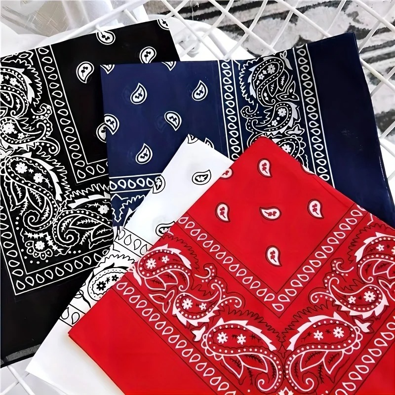 1pc Cashew Flower Large Square - Ascot Neck Scarf recension och pris