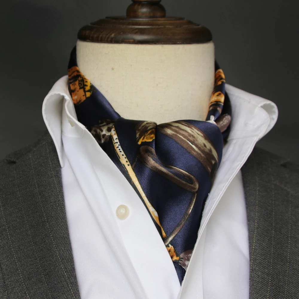 British Men's Silk Scarf Small - Ascot Neck Scarf recension och pris