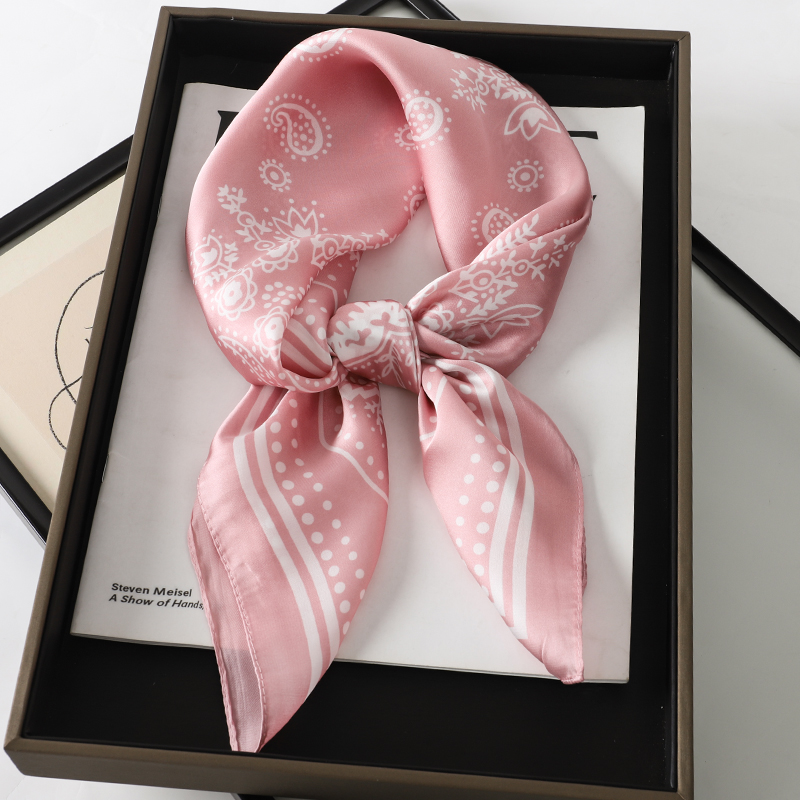 Luxury Brand Silk Square Paisl - Ascot Neck Scarf recension och pris