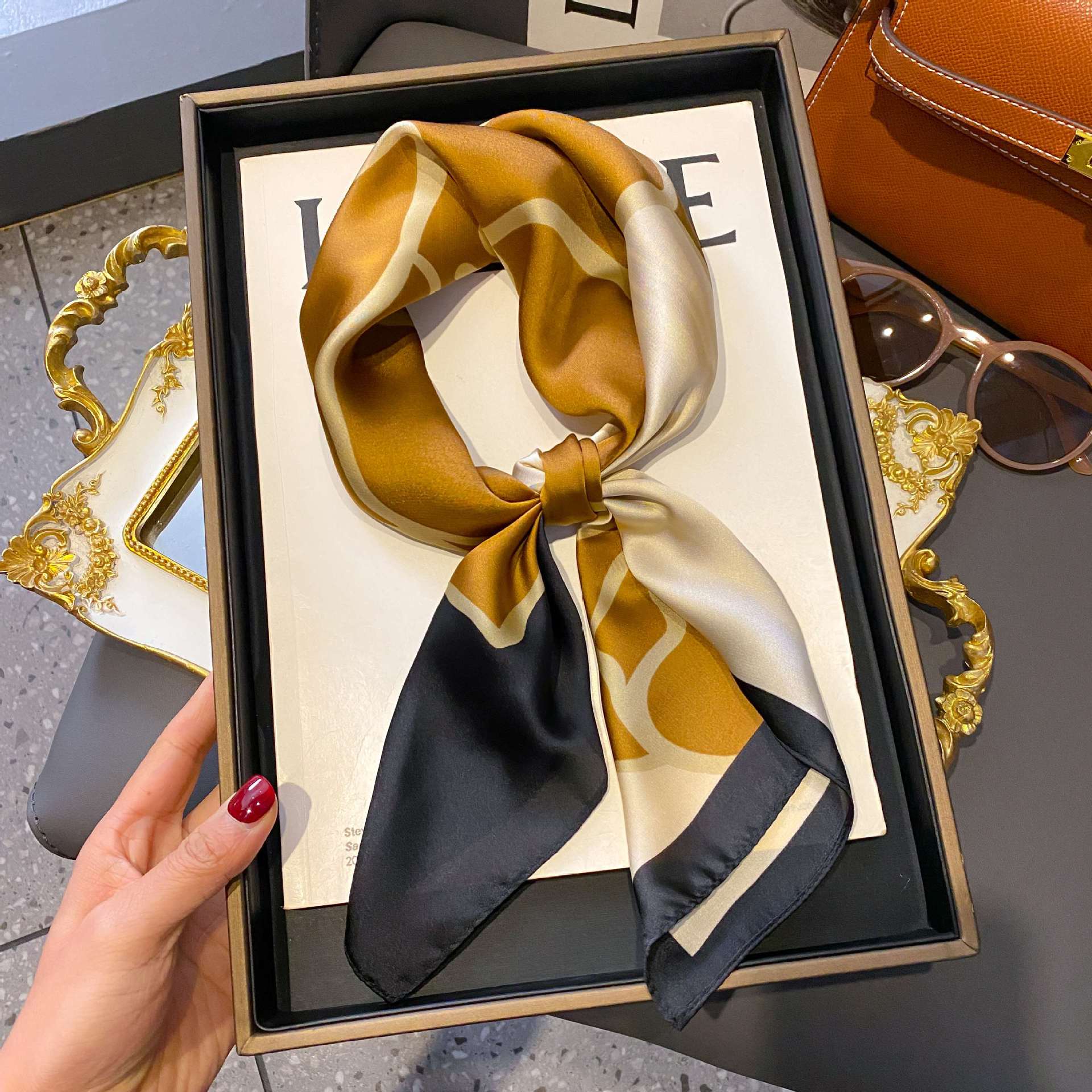 Fashion Luxury Brand 70cm Silk - Silk Neck Scarf recension och pris